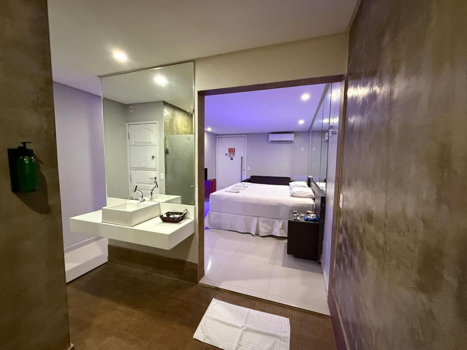 Tititi Motel (Adults Only) Olinda Buitenkant foto